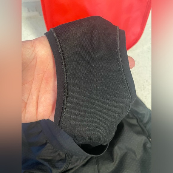 Lululemon Hotty Hot Short 4” - Picture 7 of 14